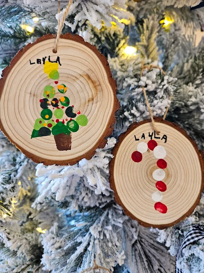 🎄 Toddler Craft Class: Fingerprint Ornaments