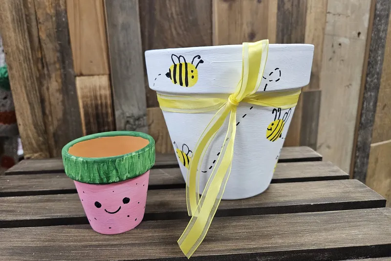 🌼 Paint Your Own Flower Pot Workshop