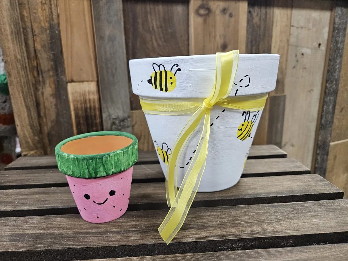 🌼 Paint Your Own Flower Pot Workshop