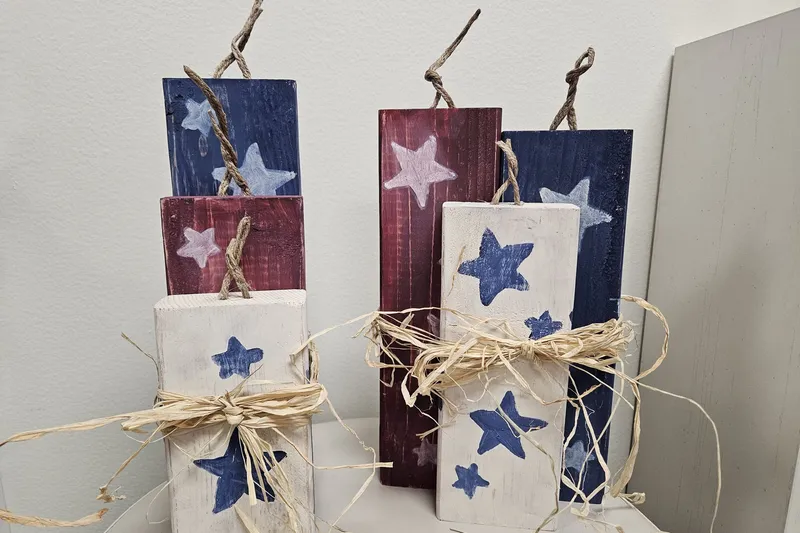 🎆 Paint Your Own Wooden Firecrackers