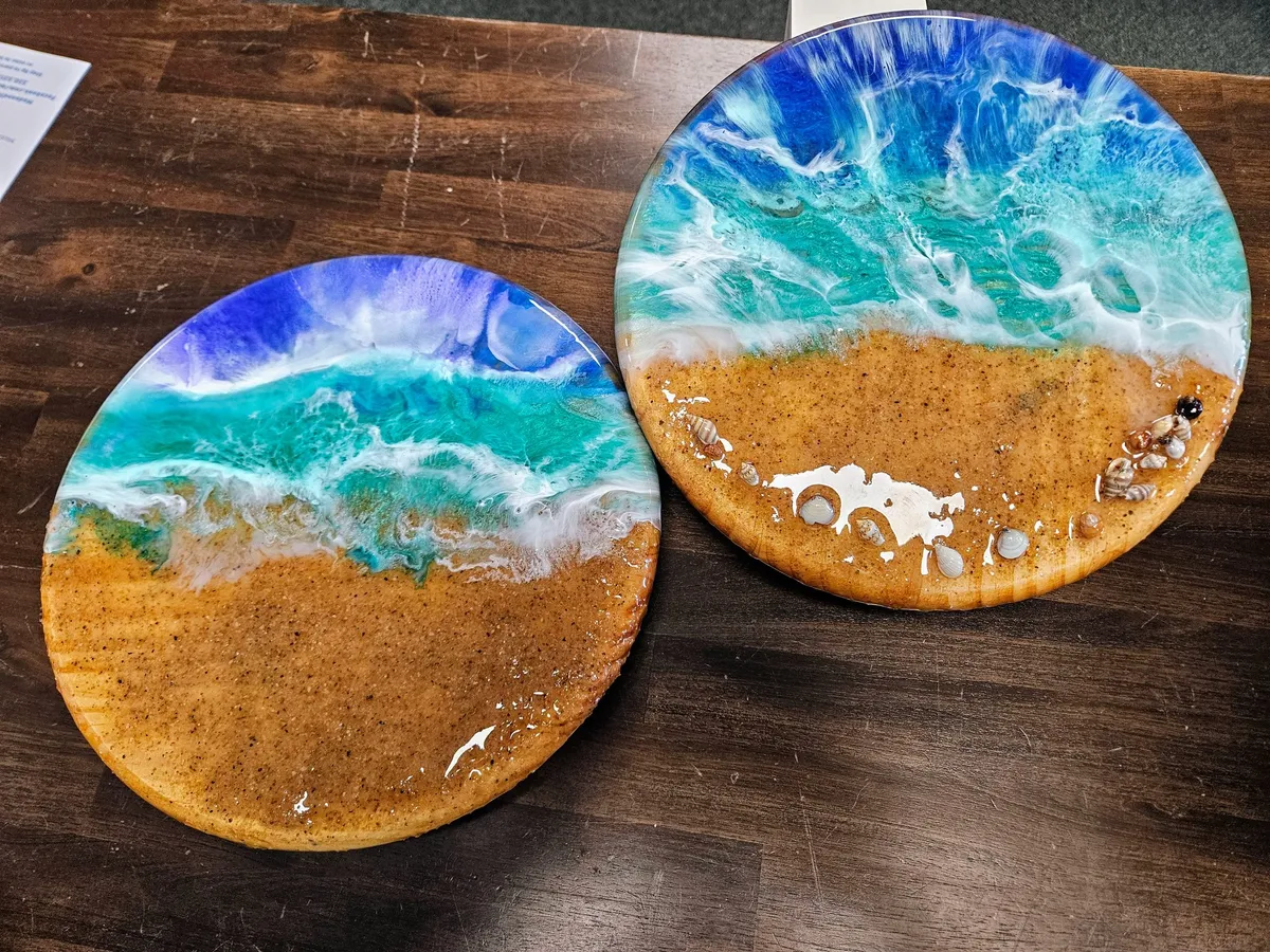 π Resin Ocean Wave Food-Safe Tray Workshop